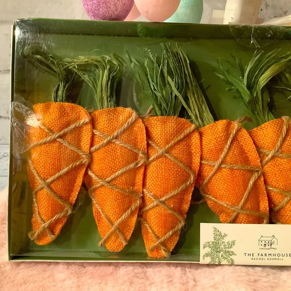 Rachel Ashwell Carrot Garland